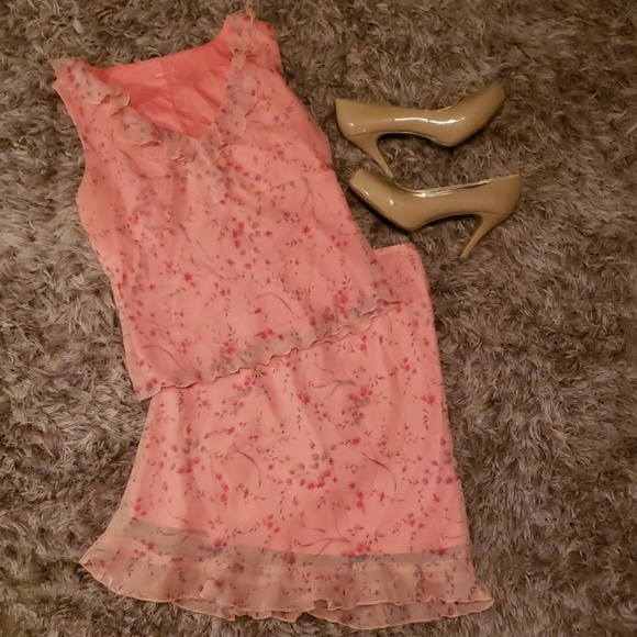 unknown Dresses & Skirts - Womens skirt and blouse set size 7 8